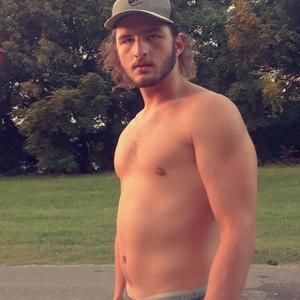 Meet your Posher, Brandon